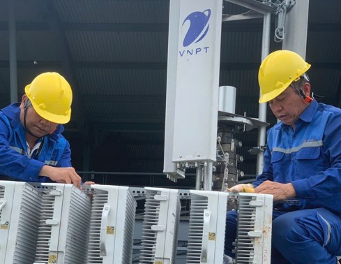 VINAPHONE ĐÃ KHẮC PHỤC SỰ CỐ GIÁN ĐOẠN LIÊN LẠC NGAY TRONG TRƯA NGÀY 14/6